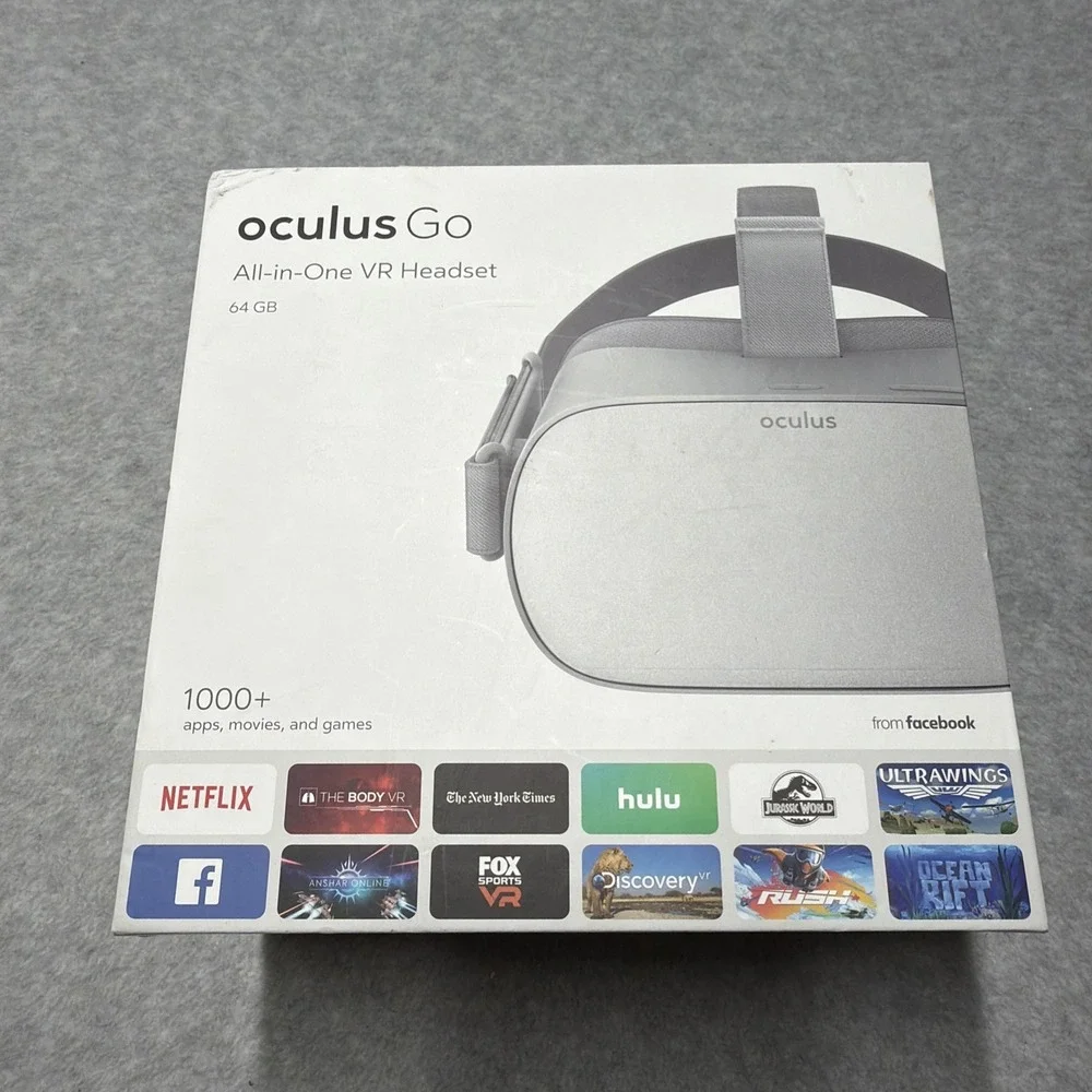 Oculus Go 64GB Standalone All-in-One VR Headset MH-A64 Tested No Charger